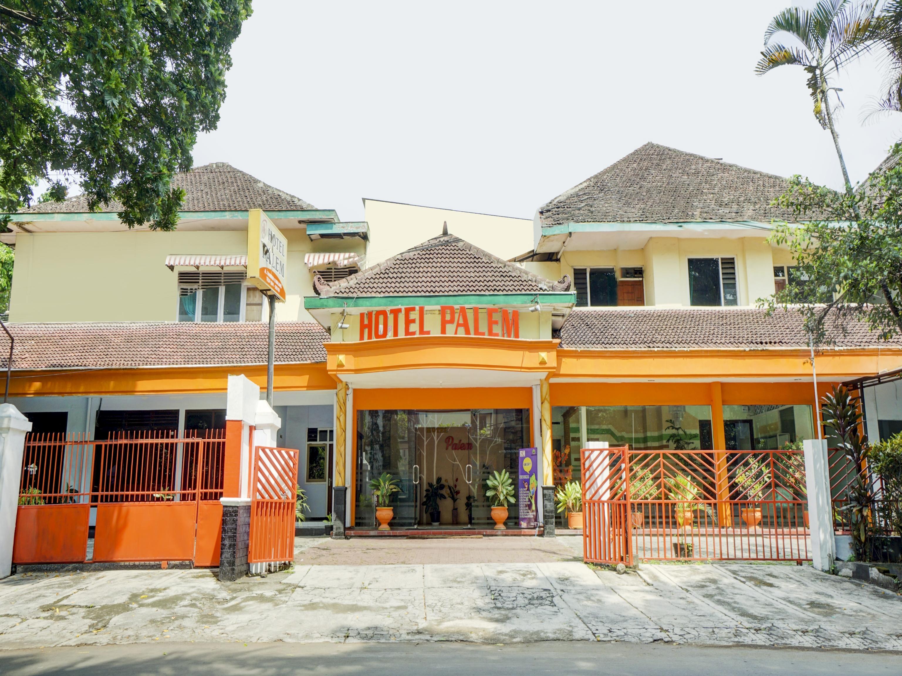 Hotel Palem 2 Syariah Malang Redpartner Екстериор снимка