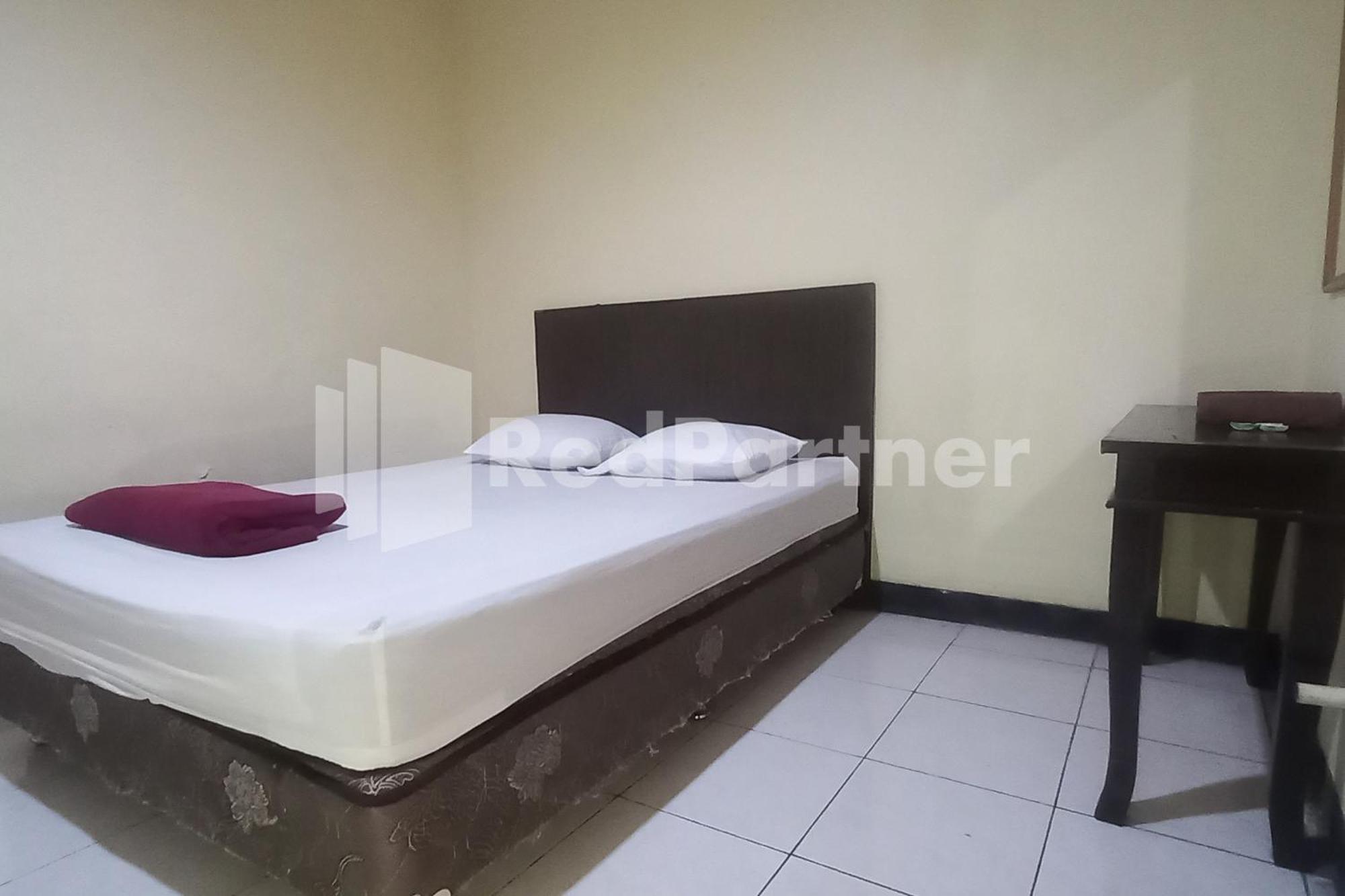 Hotel Palem 2 Syariah Malang Redpartner Екстериор снимка