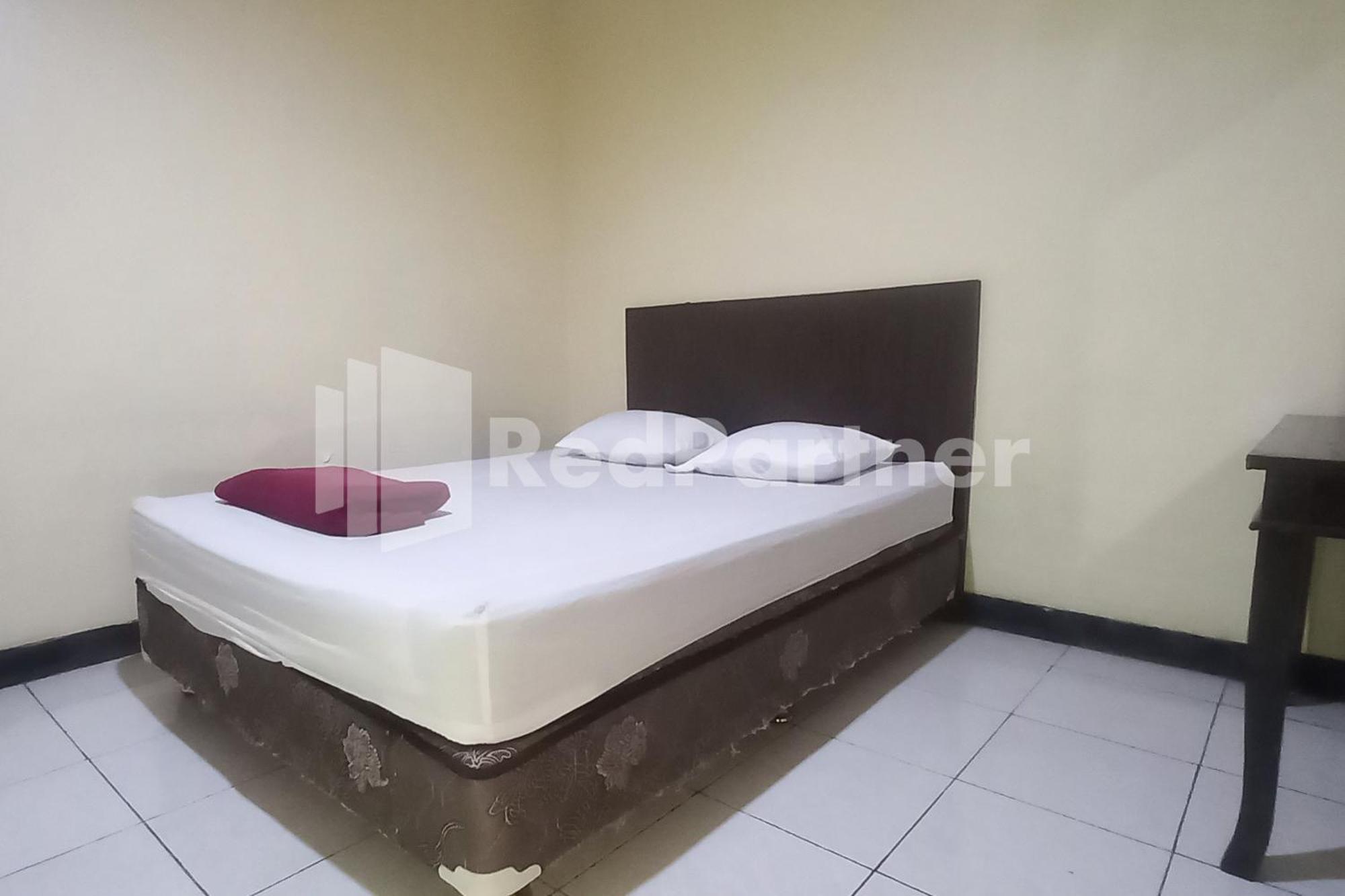 Hotel Palem 2 Syariah Malang Redpartner Екстериор снимка