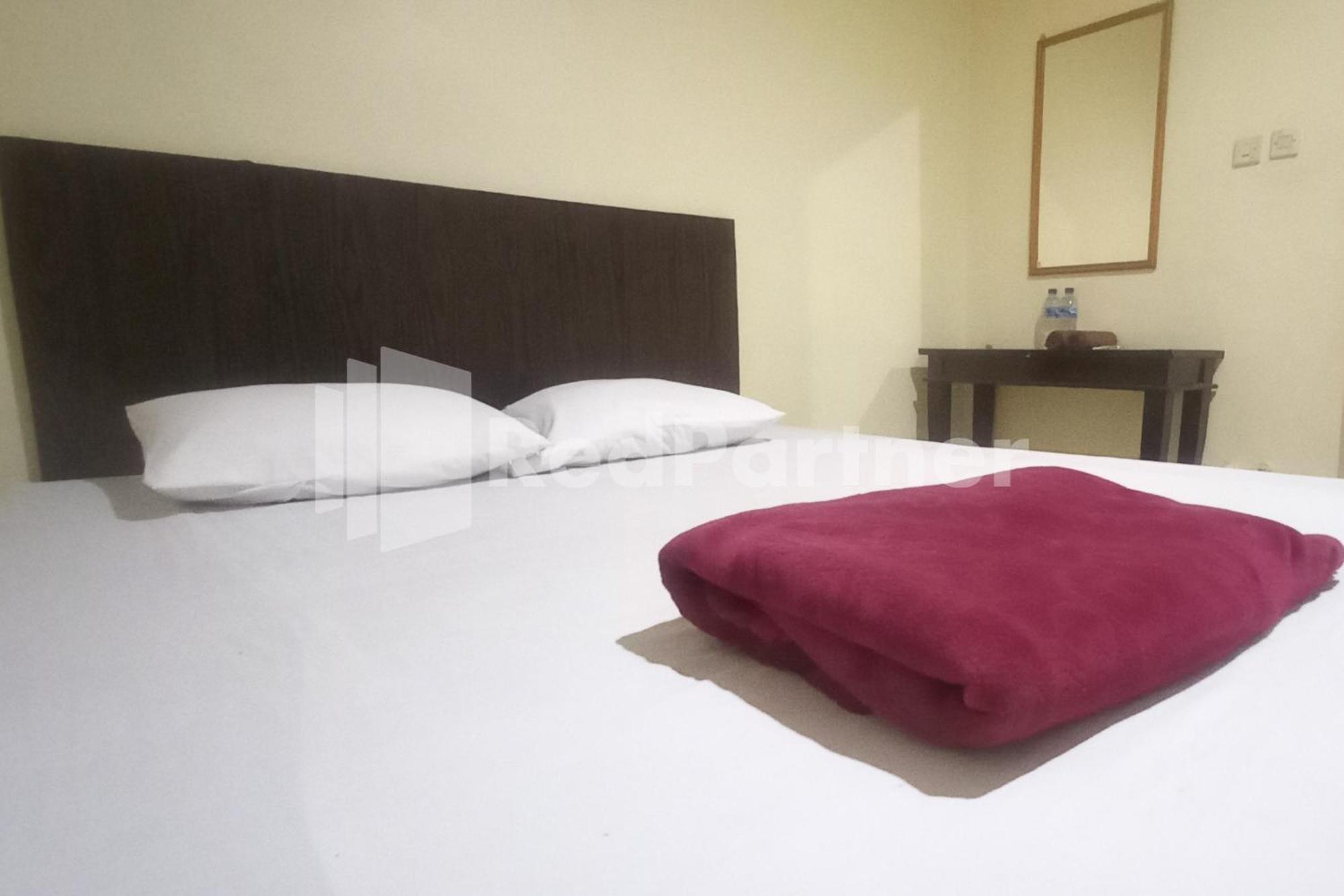 Hotel Palem 2 Syariah Malang Redpartner Екстериор снимка